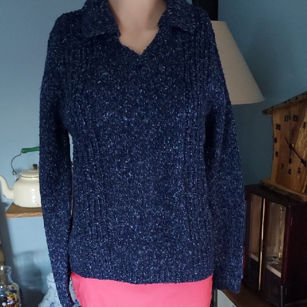 Sonoma Women's Deep Blue V-Neck With Collar Sweater